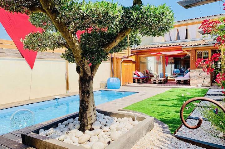 Villa pour 6 personnes, avec jardin et balcon