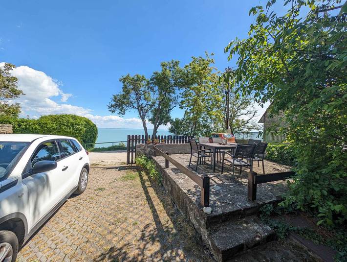 Location de vacances pour 6 personnes, avec jardin à Tihany - 4