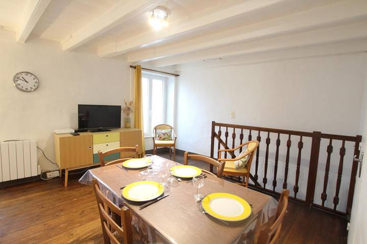 Gîte pour 4 personnes à Saint-Vaast-la-Hougue - 2