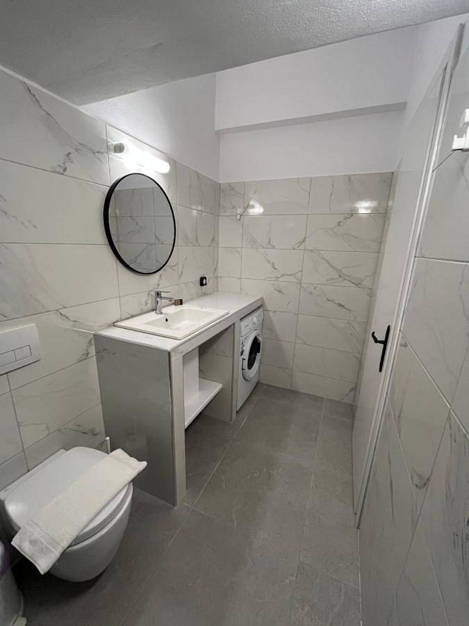 Maison d’hôte pour 3 personnes, avec vue et jardin à Santorin - 3