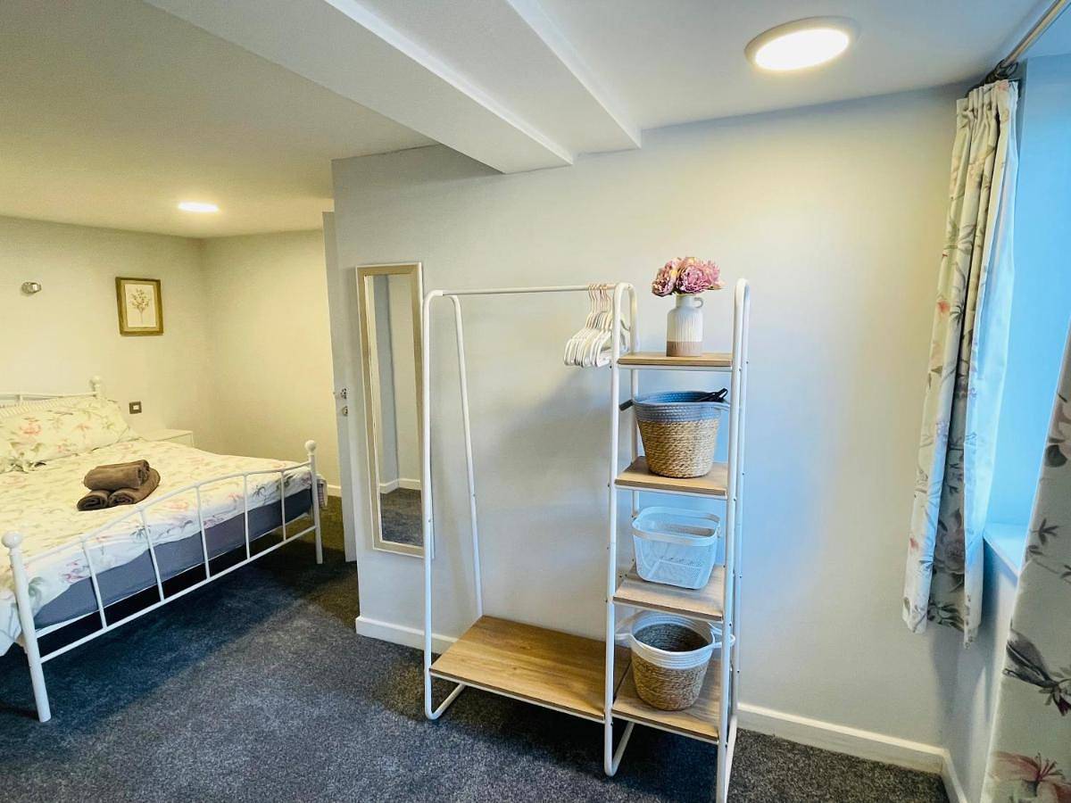 Entire apartment, 10 Bromleys Court in Church Stretton, Shropshire Hills