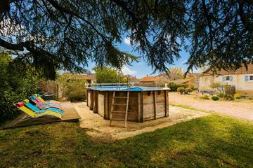 Location De Vacances pour 9 Personnes dans Montreuil  (Vendée), Fontenay-le-Comte, Photo 1