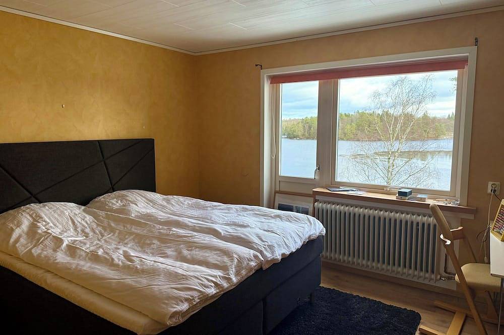 House with fantastic view and direct access to the lake and boat. in Vittsjö, Hässleholm und Umgebung