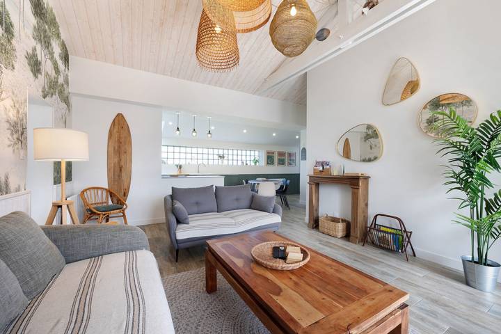Casa de vacaciones 'La Bohème' con terraza y jardín in L'Aiguillon-la-Presqu'île, Vandea