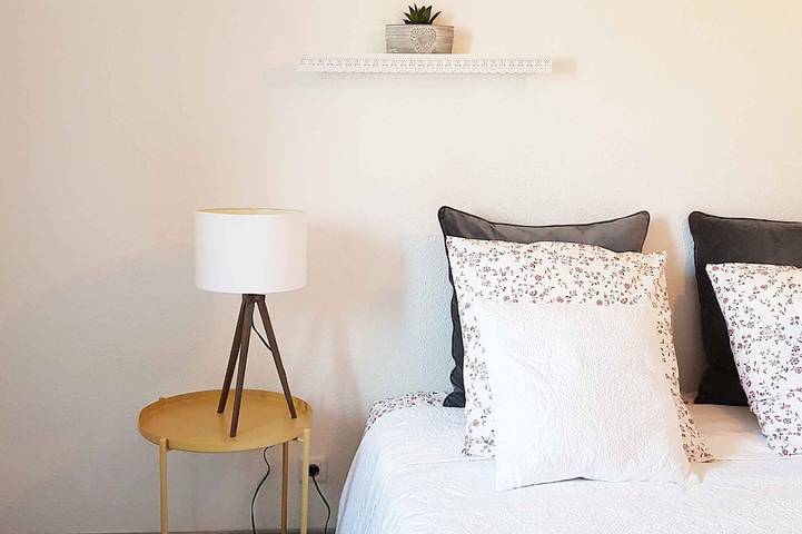 Appartement entier, Le Duplex du Bas Rebberg - Facing Train Station in Mulhouse, Région de Mulhouse