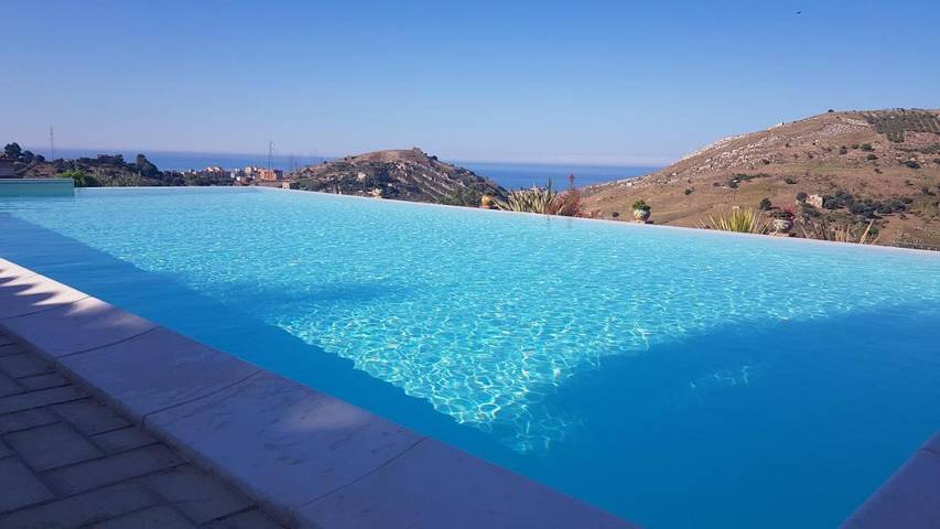 Location de vacances pour 2 personnes, avec piscine ainsi que vue et jardin, animaux acceptés à Agrigente - 4