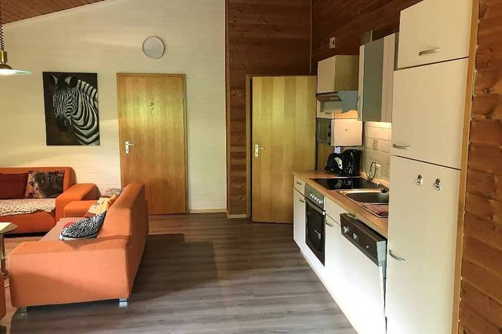 Ferienwohnung für 6 Personen, mit Garten