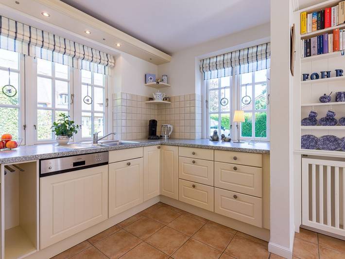 Ferienhaus für 4 Personen, mit Terrasse und Garten in Alkersum - 4