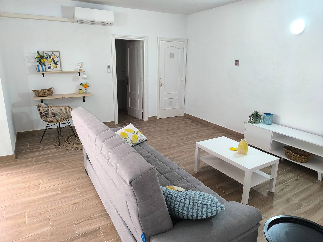 Casa Vacacional 'Abades South Beach' con Terraza Privada, Wi-Fi y Aire Acondicionado in Abades, Arico