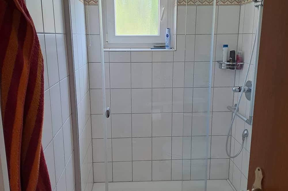 Ganze Wohnung, Ruhige und  ebenerdige Ferienwohnung in Naumburg (Hessen), Hessisches Bergland