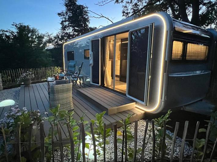 Camping für 2 Personen, mit Terrasse und Seeblick auf Usedom