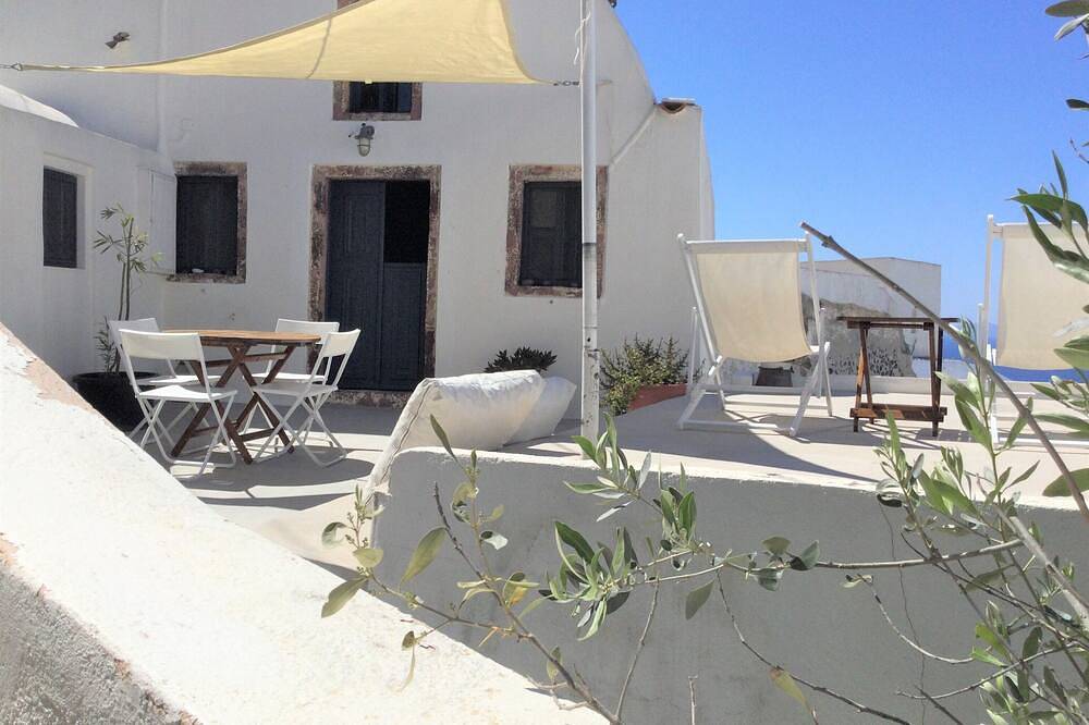 (Neue Auflistung) Villa der sieben Engel in Finikia, Santorin