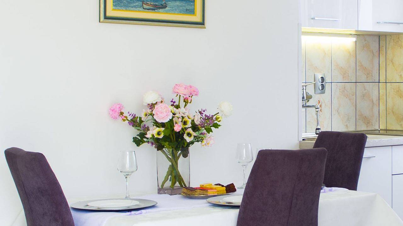 Ganze Ferienwohnung, Ferienwohnung für 3 Personen (35 m²) in Vis in Vis Stadt, Vis