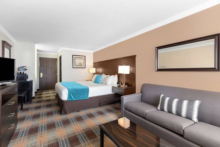 The Inn at Moses Lake in Moses Lake (Washington), Washington