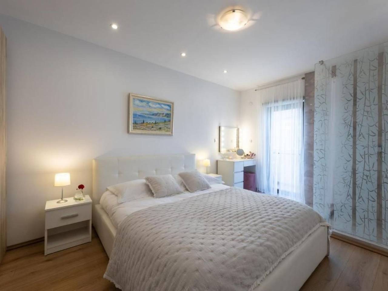 Ganze Wohnung, "Florami" mit Dachterrasse in Kastel Stari, Kaštela