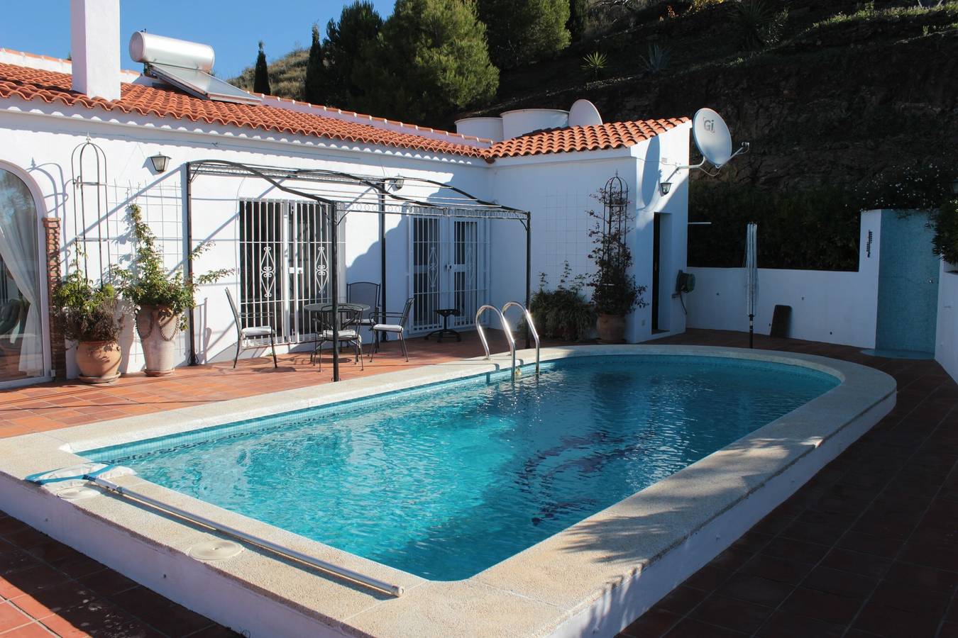 Casa de vacaciones 'Casa Aguila' con vistas al mar, Wi-Fi y aire acondicionado in Cómpeta, Costa del Sol