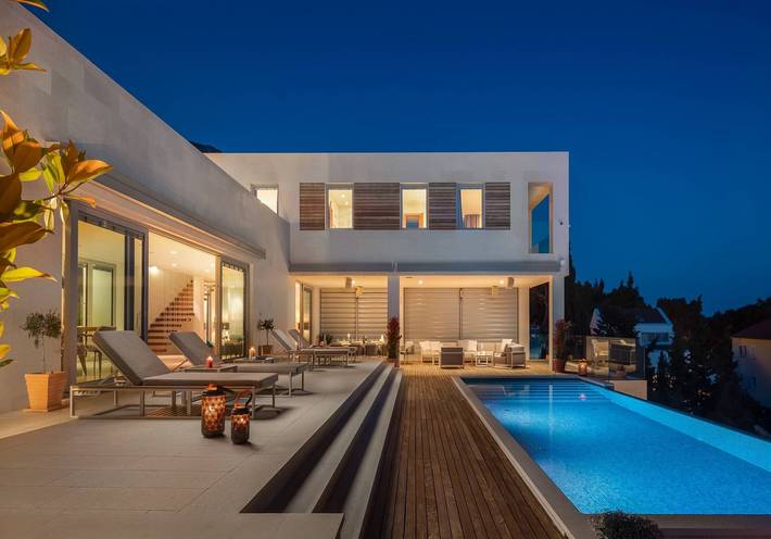 Villa pour 10 personnes, avec Vue sur l’océan et Jardin dans Hvar