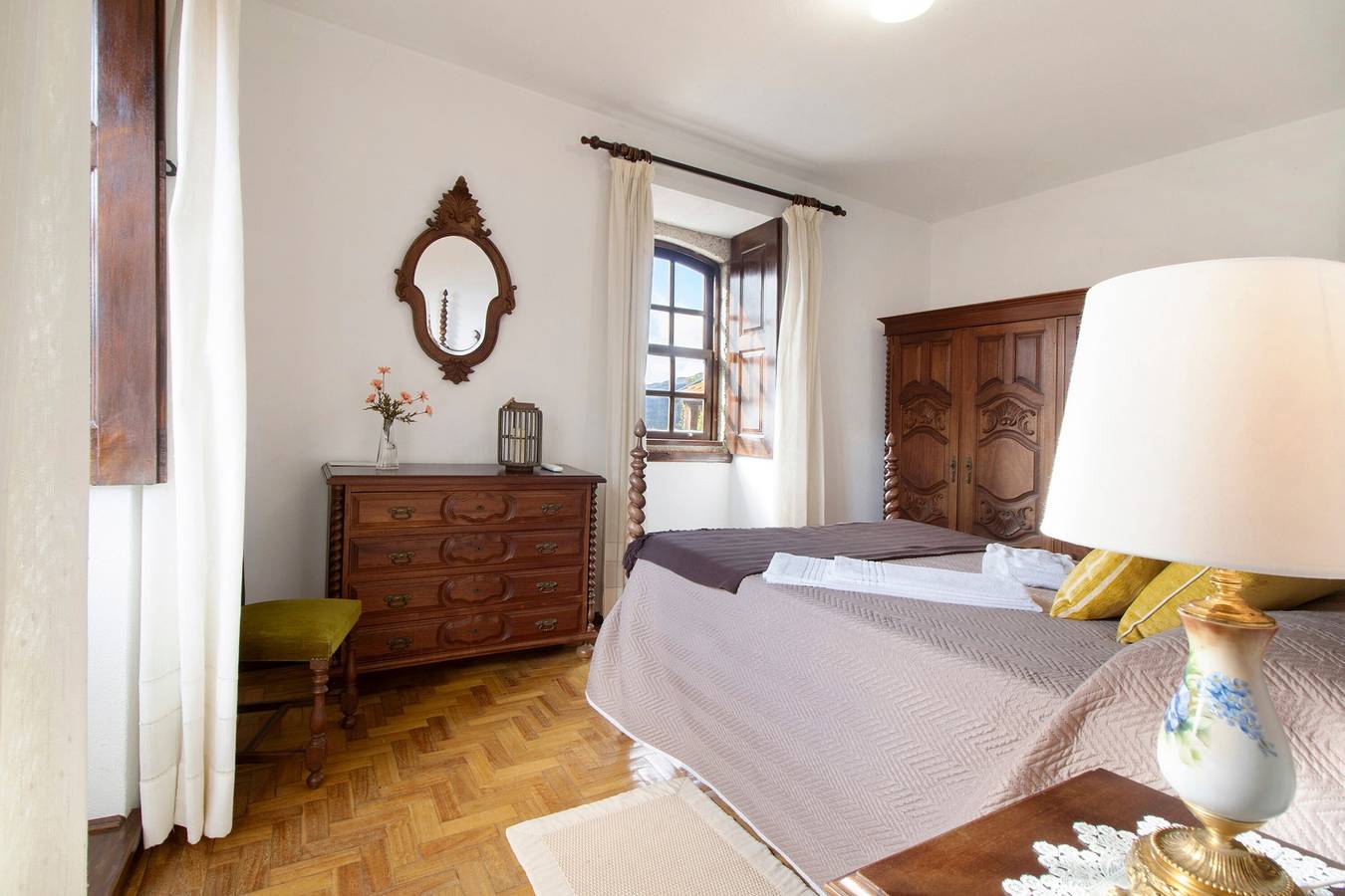 Quarto 'Quarto 2 - Casa Do Adro' com Vista para a Montanha, Wi-Fi e Ar Condicionado in Soajo, Parque Nacional da Peneda-Gerês