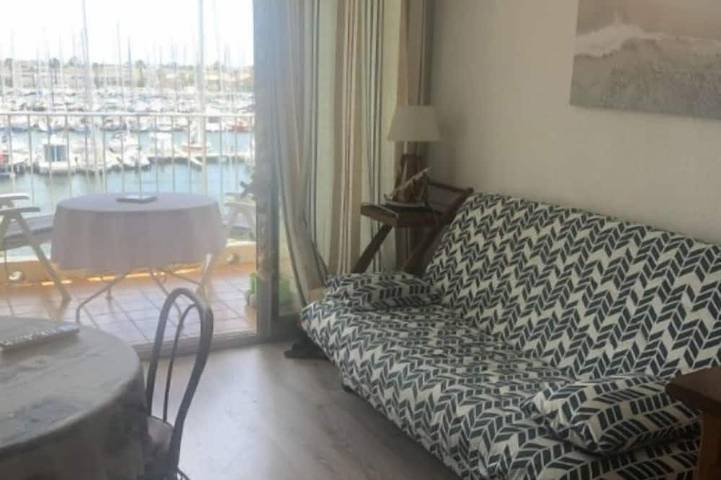 Ganze Wohnung, Studio Cabine Avec Terrasse et vue Imprenable sur L'entrée du Port in Gruissan (Ville), Gruissan