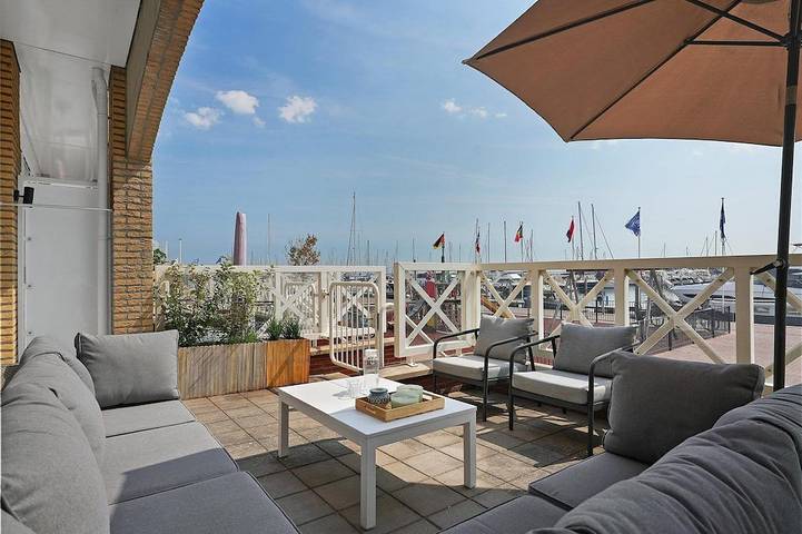 Ferienhaus für 8 Personen, mit Balkon - 1