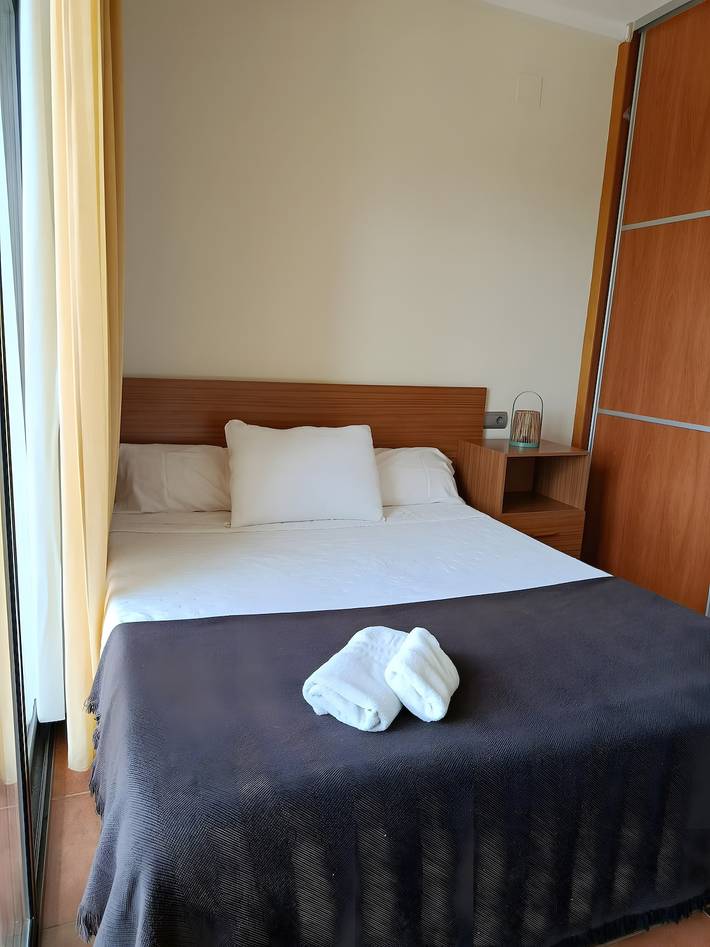 Room 'Habitació Teix' with Sea View, Balcony and Wi-Fi in Mont-ral, Alt Camp