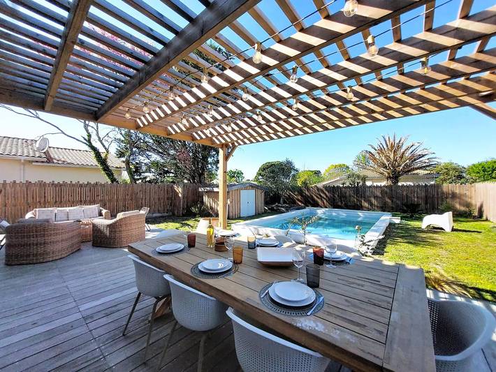 Maison de vacances pour 6 personnes, avec Terrasse et Piscine dans Cazaux