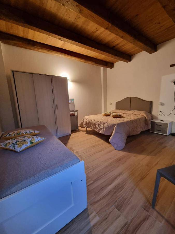 Celeste Costiera in Maiori, Costiera amalfitana
