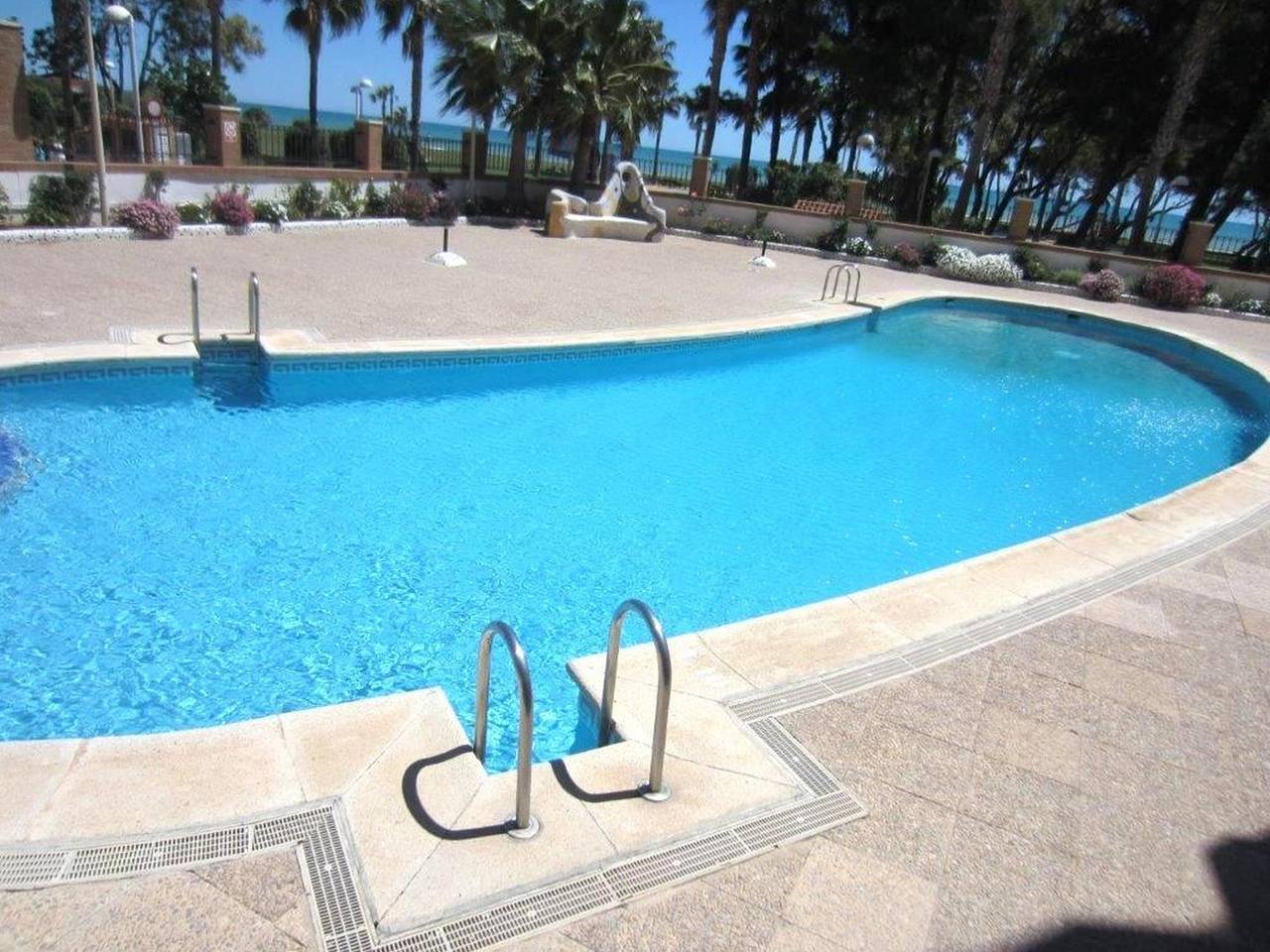 Apartamento vacacional entero, Ap Costas - Marina Mar Marina D'or / Dos Dormitorios in Marina d'Or, Oropesa del Mar