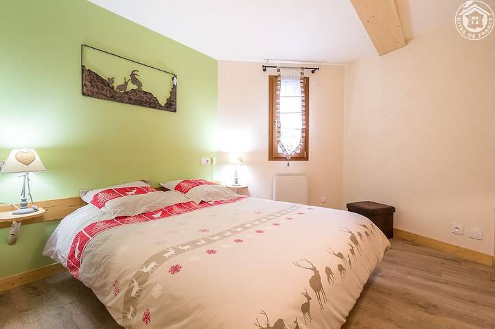 Gîte pour 8 personnes, avec sauna ainsi que jardin et terrasse à Sollières-Sardières - 3