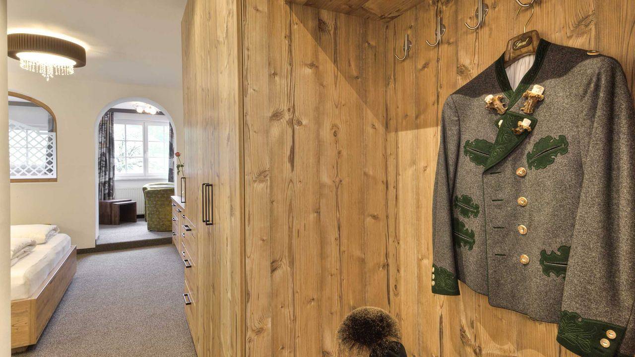 Mehrbettzimmer für 4 Personen (34 m²) in Gosau in Dachsteingebirge, Gosau