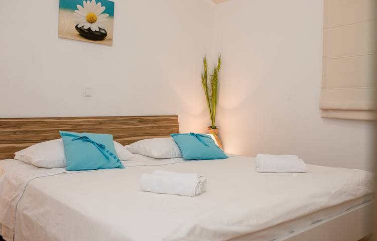 Apartamento entero, Vladimir Rab A4 in Gradsko Kupaliste (Rab town), Ciudad de Rab