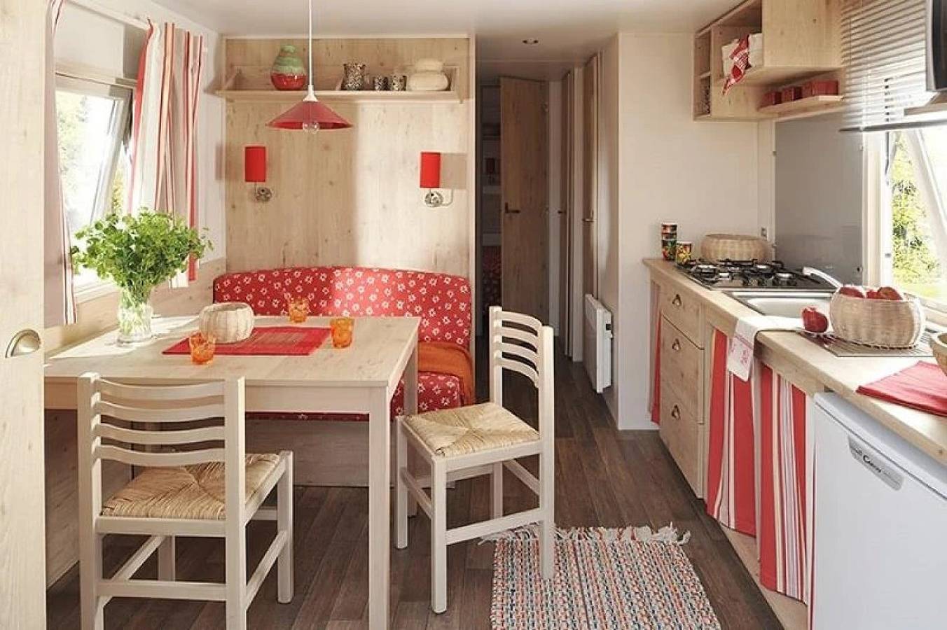 Camping 3 étoiles - Piscine - ccbeeih in Les Eyzies, Périgord Noir