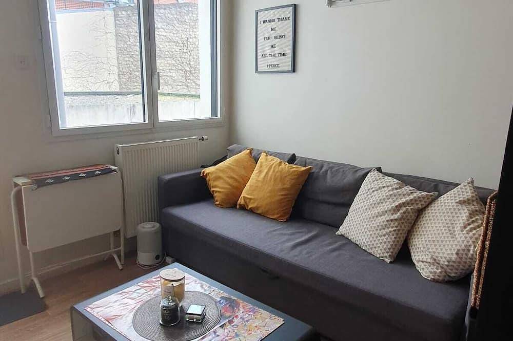Apartamento entero, Apartment - Entire dwelling  in Gennevilliers, Altos del Sena