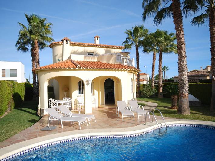 Villa para 6 pessoas, com Varanda e Piscina e ainda Sauna and Vista em Oliva