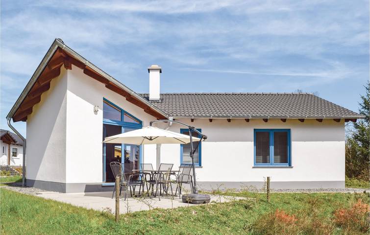 Ferienhaus für 6 Personen, mit Terrasse und Garten in Gerolstein