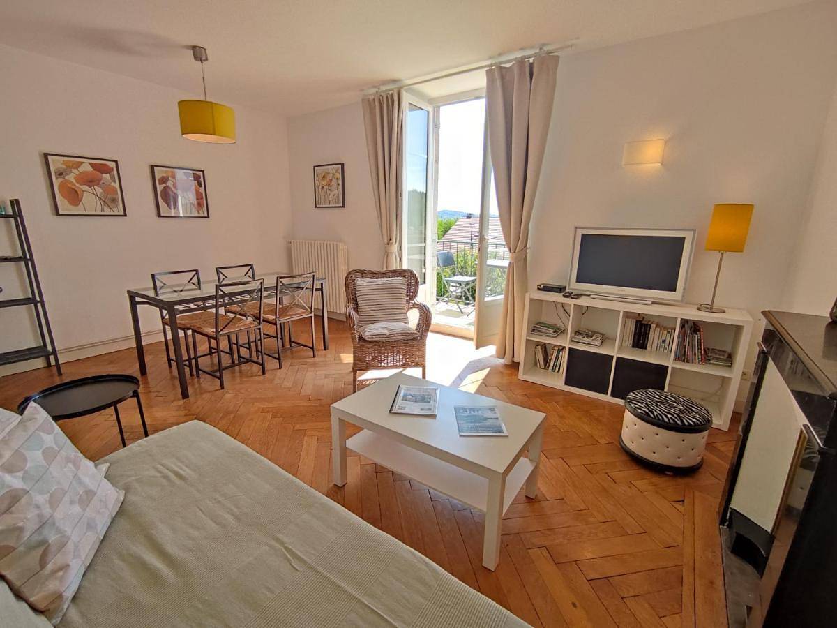 Appartement entier, Villas-Du-Lac Appartements de vacances et Espace Spa privé in Clairvaux-les-Lacs, Jura Francais