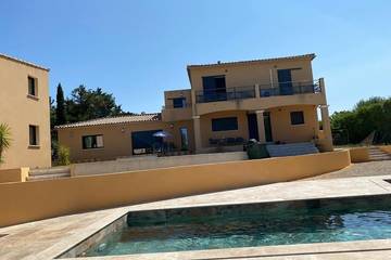 Villa per 12 Persone in Arles, Parco naturale regionale della Camargue, Foto 3