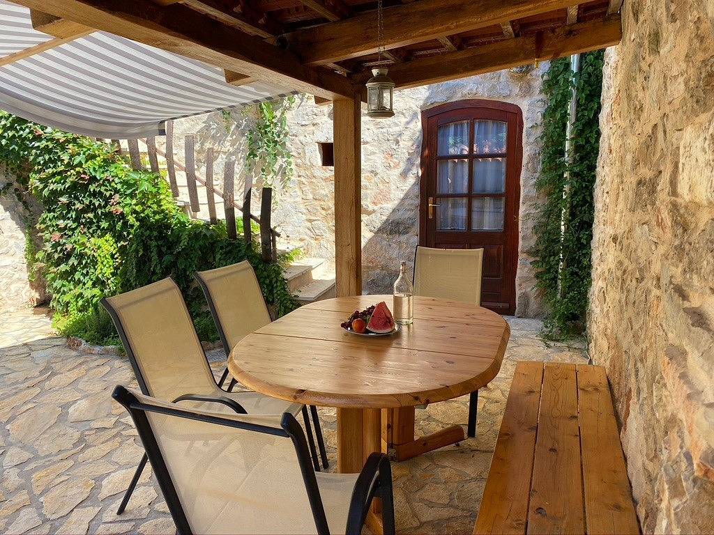 Casa vacanza a Isola di Lesina a partire da 535€ a notte