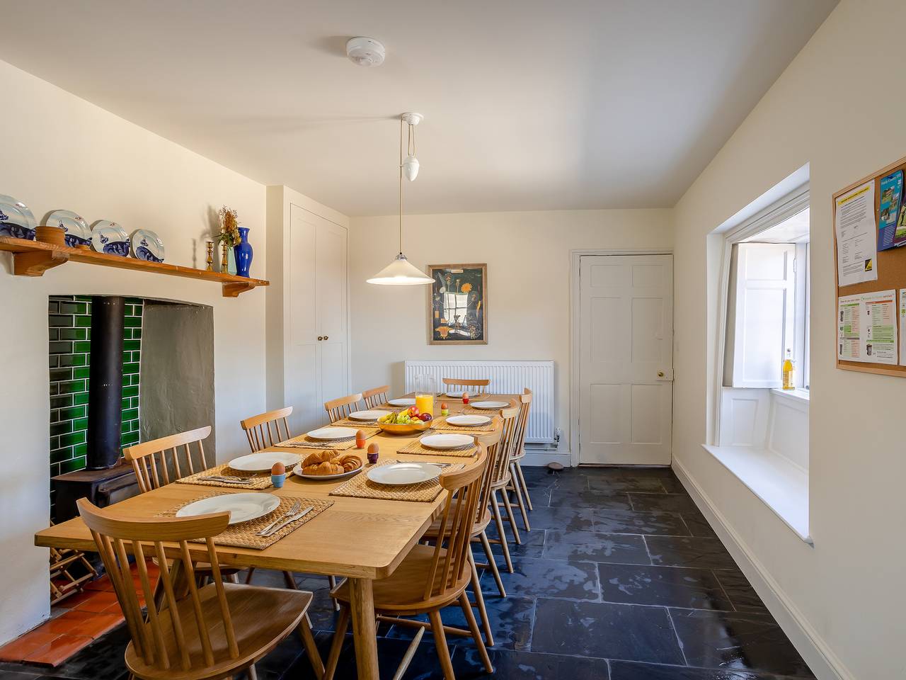 The Retreat - M555306 in Burton Bradstock, Dorset
