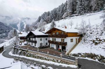 Bauernhof für 6 Personen, mit Garten und Ausblick in Zell am See