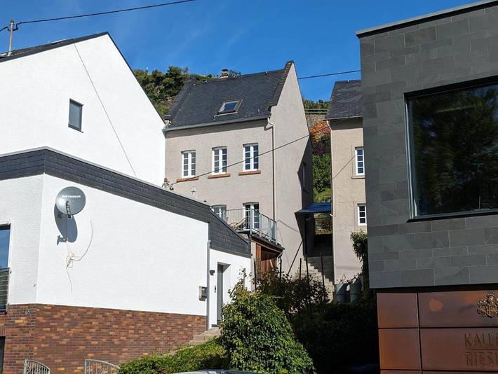 Ferienhaus für 4 Personen, mit Ausblick und Terrasse in Zell (Mosel)