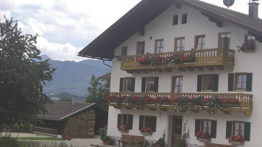 Ferienwohnung für 2 Personen, mit Balkon, kinderfreundlich in Bernau am Chiemsee