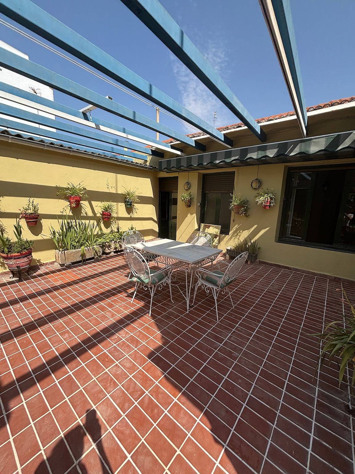 Haus mit Pool (15. Juni – 15. September) in Tudela-Bardenas in Tudela, Navarra Provinz