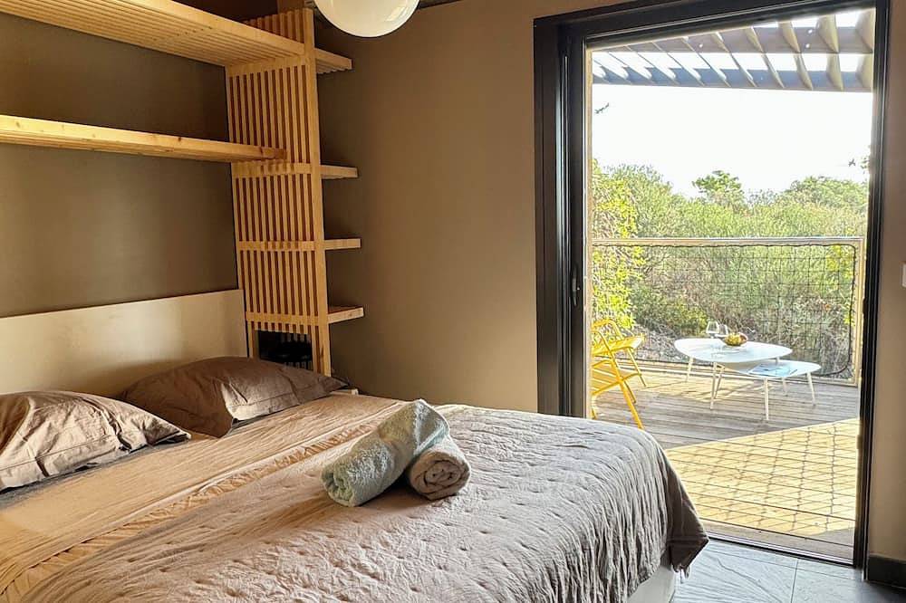 Villa Libecciu, excepcional vista al mar, playa a 4min, piscina, Porto Vecchio in Pinarellu, Zonza