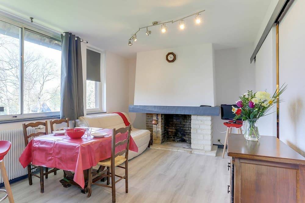 Apartamento entero, Acogedor apartamento para 4 personas con Wifi y Tv in Tourgéville, Region de Lisieux