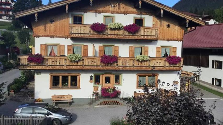 Vakantieappartement voor 4 personen, with zwembad and tuin as well as balkon - 1