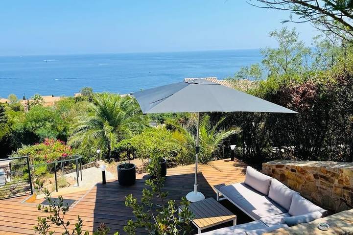 Ferienhaus für 12 Personen, mit Garten und Terrasse, mit Haustier