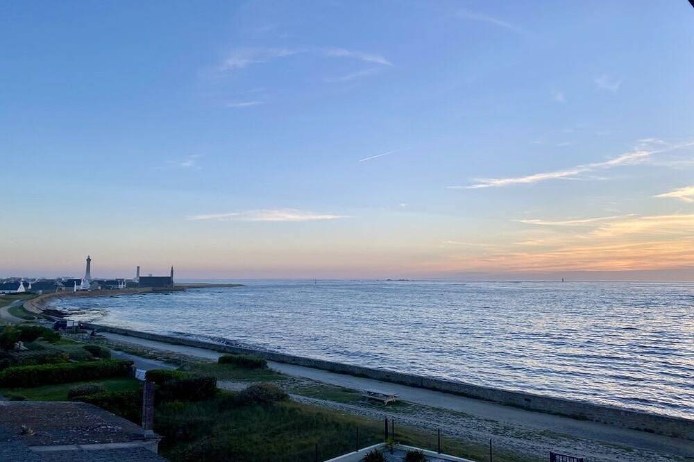 Appartement entier, Superbe penthouse pleine vue mer et phare in Penmarch, Côte de Cornouaille