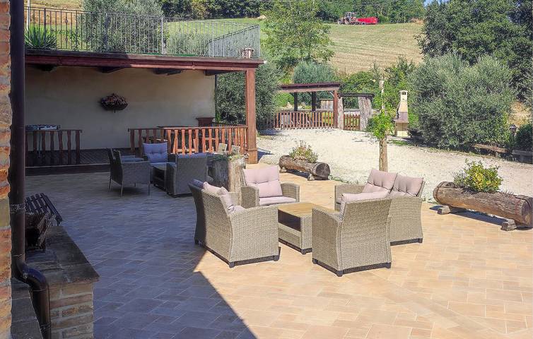 Gîte pour 6 personnes, avec piscine ainsi que jardin et terrasse à Città di Castello - 4