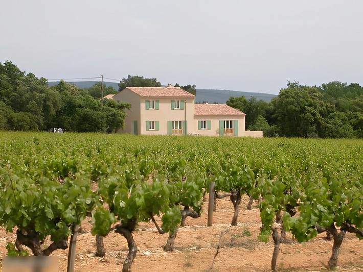 Villa pour 4 personnes, avec jardin et terrasse